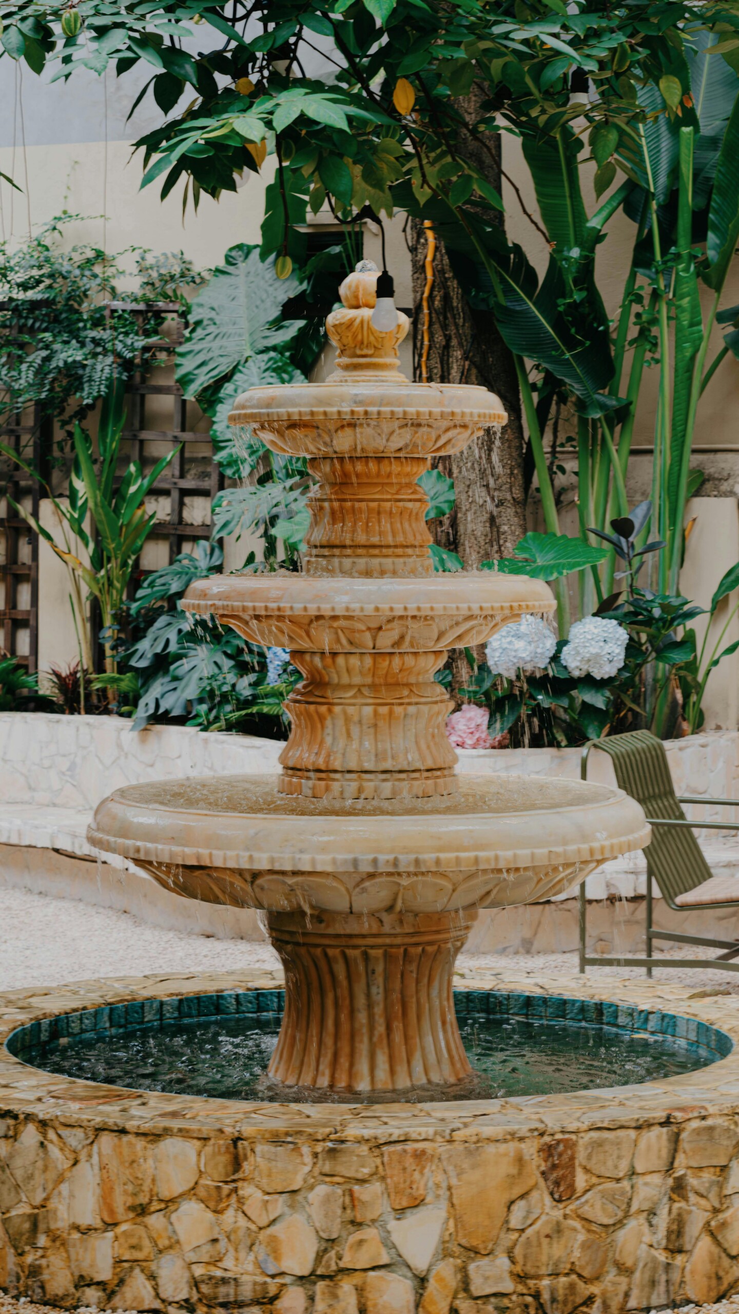 FountainVert